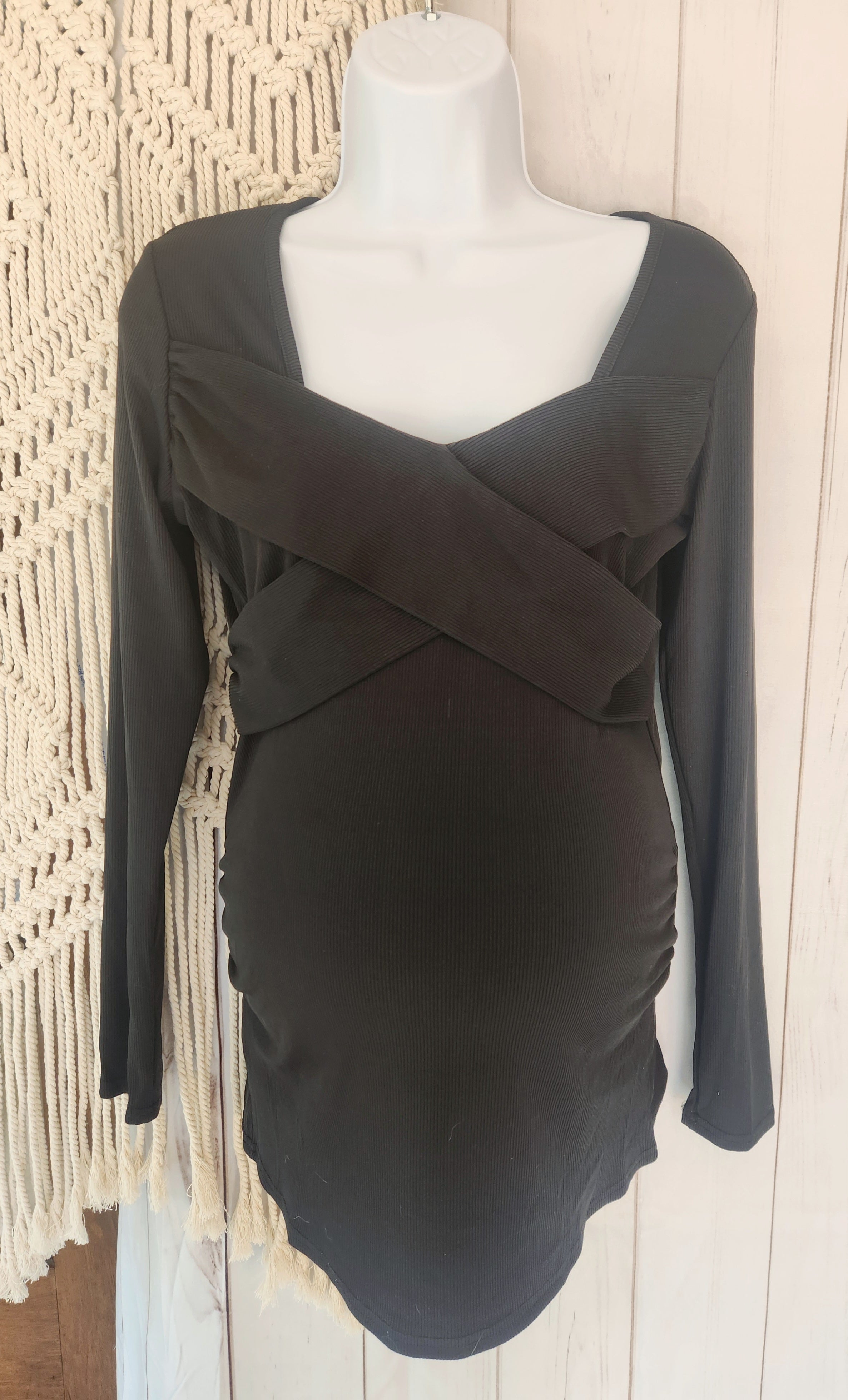 Hot Cross Maternity & Nursing Friendly Ribbed Top